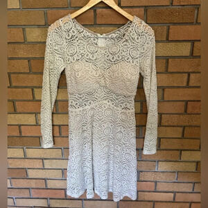Sequin Hearts Glitter White Lace Mini Dress Junior’s Size 7 With Padded Bra NWOT